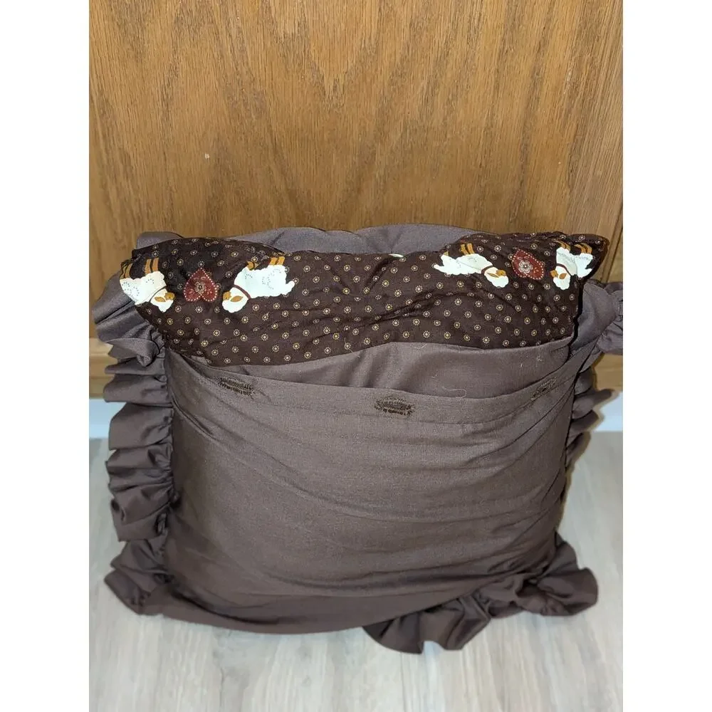 VTG 70s Ruffled Owl Accent Throw Pillow